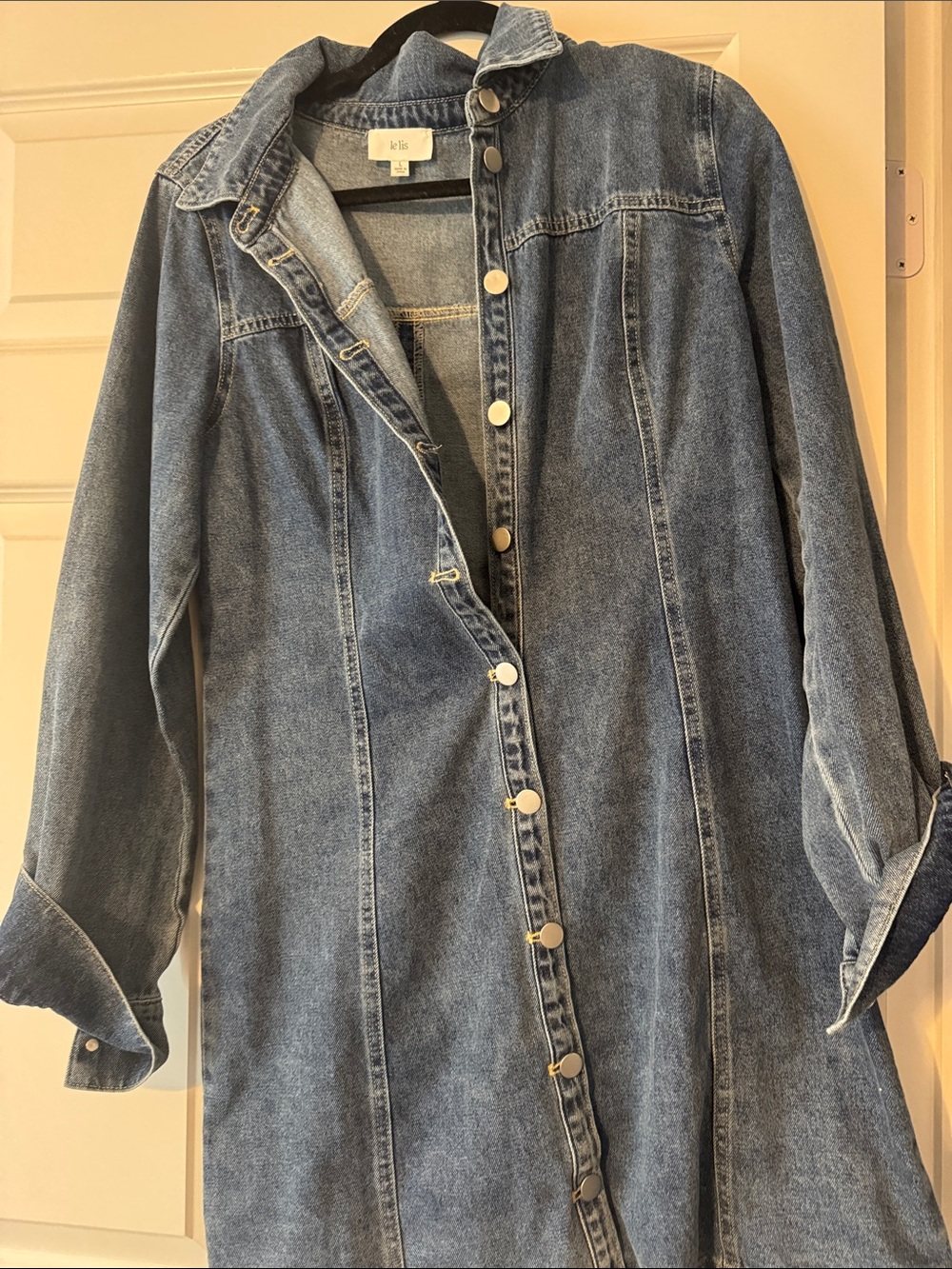 Le Lis Blue Denim Button-Front Longline Shirt